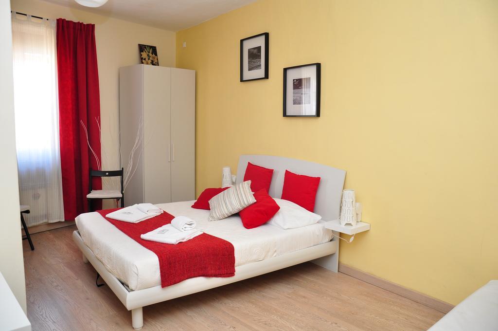 At Home Bed And Breakfast Lucca Kültér fotó